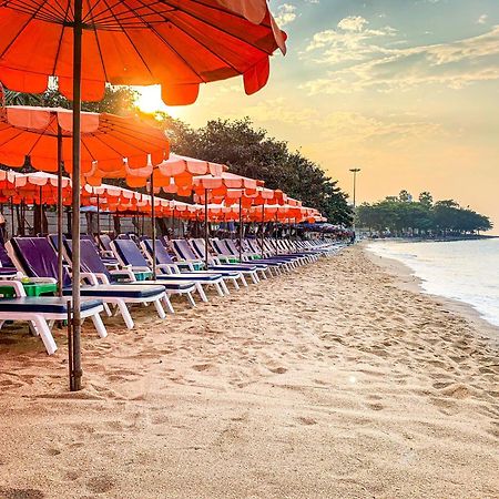 Sea View 2 Bed Room Condo @ Central Pattaya Exteriör bild