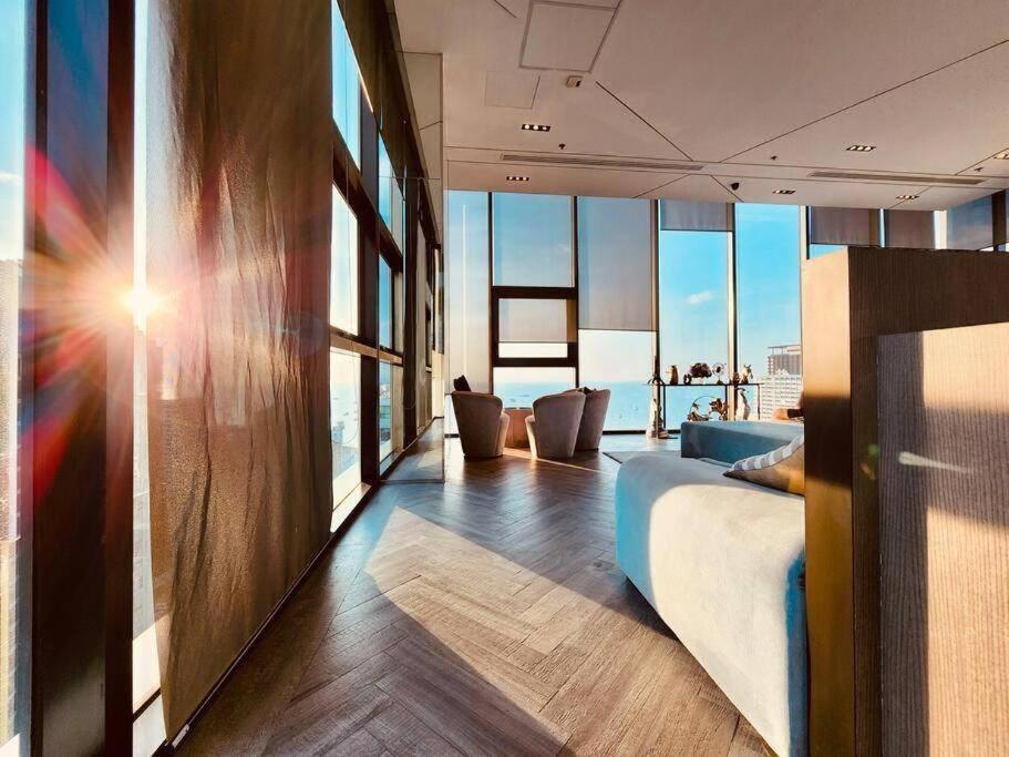 Sea View 2 Bed Room Condo @ Central Pattaya Exteriör bild