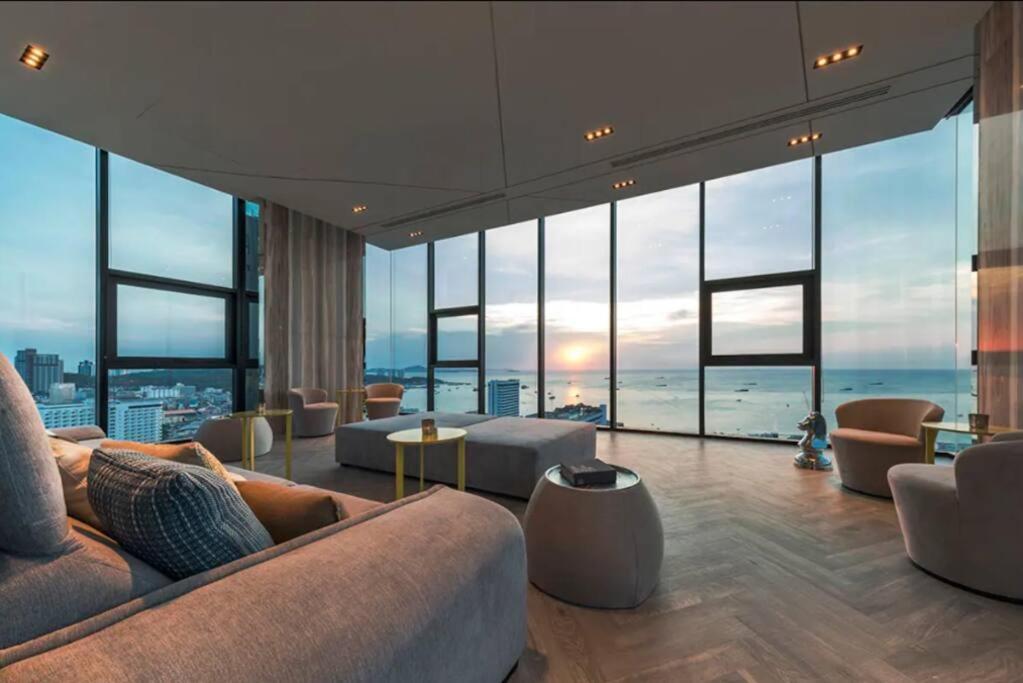 Sea View 2 Bed Room Condo @ Central Pattaya Exteriör bild